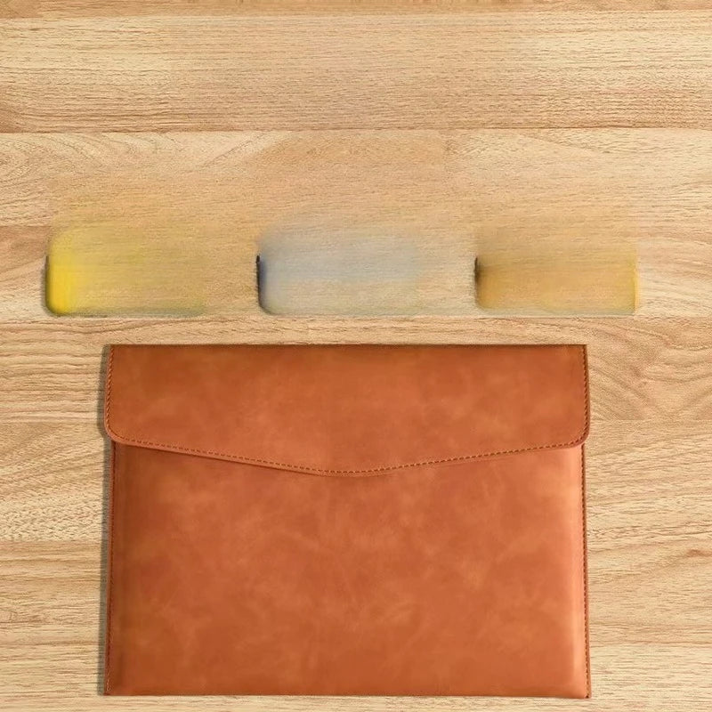 Pochette Executive Alma™ – Camel Élégance